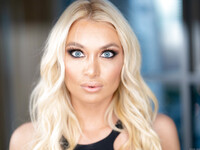 Natalia Starr první průnik do zadku
