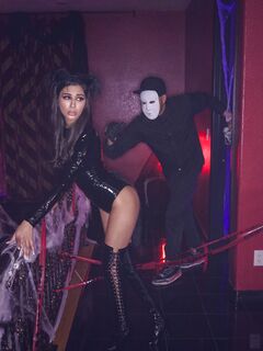 Gianna Dior globoko pakiran