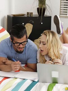 Cory Chase und Carter Cruise dreifach ficken
