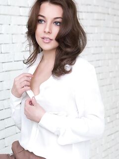 Nikia A- MetArt